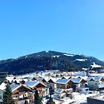 Ena
