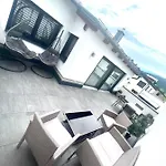 Ena *