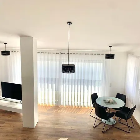 Apartment Ena *