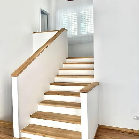 Ena * Altenmarkt im Pongau