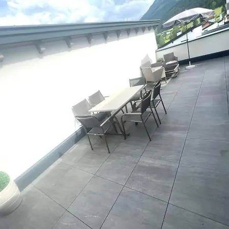 Ena * Altenmarkt im Pongau