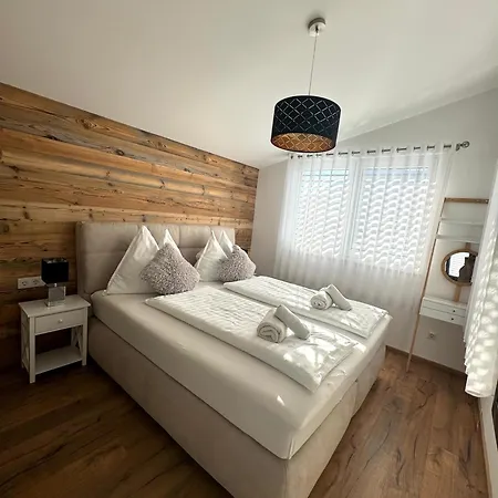 Ena Apartment