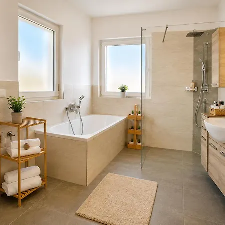 Ena Apartment